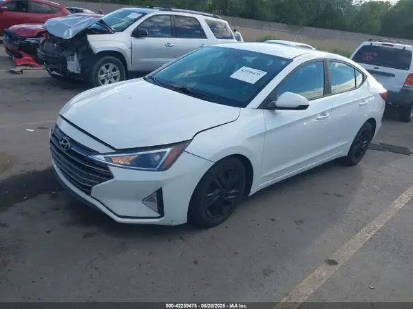 5NPD84LF7KH454866 2019 HYUNDAI ELANTRA - Image 2