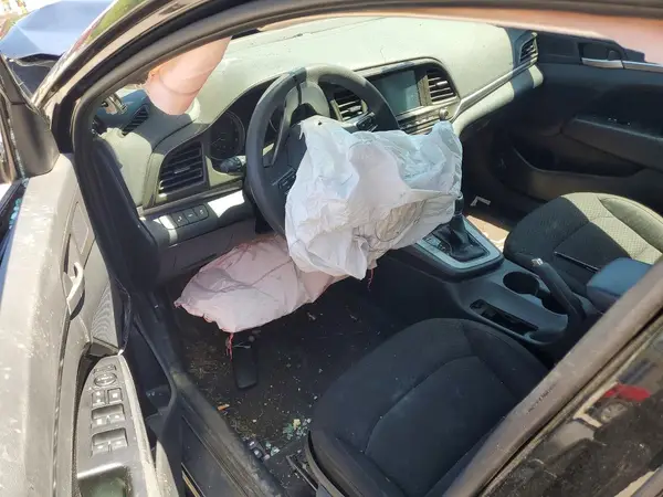 5NPD84LF7KH456665 2019 HYUNDAI ELANTRA - Image 8