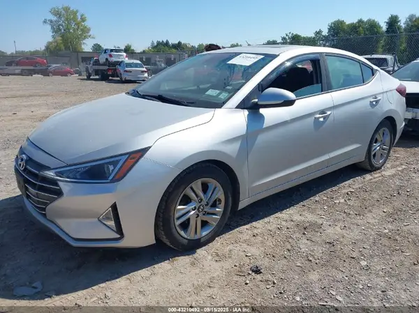 5NPD84LF7KH457881 2019 HYUNDAI ELANTRA - Image 2