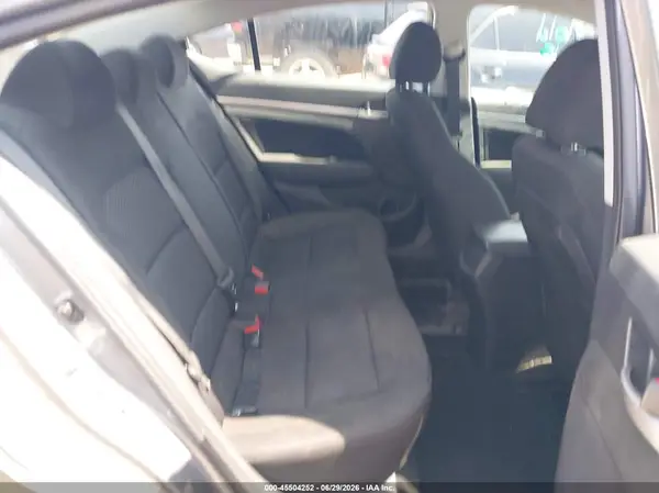 5NPD84LF7KH458044 2019 HYUNDAI ELANTRA - Image 8