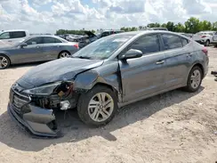5NPD84LF7KH459064 2019 HYUNDAI ELANTRA