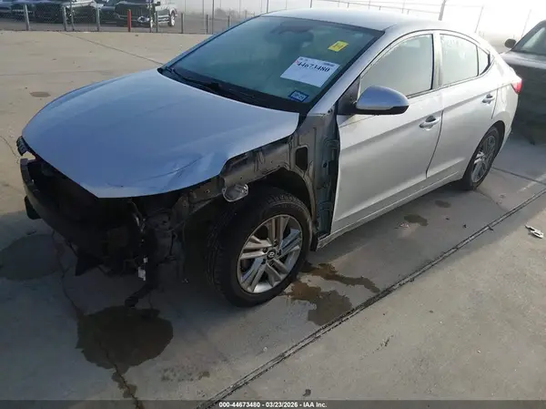 5NPD84LF7KH463387 2019 HYUNDAI ELANTRA - Image 2