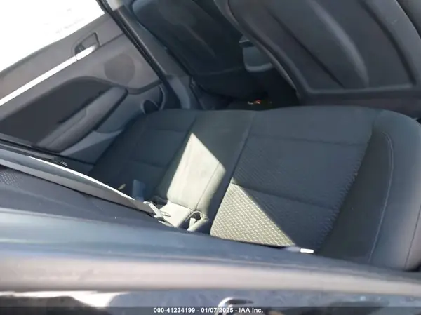 5NPD84LF7KH465513 2019 HYUNDAI ELANTRA - Image 8
