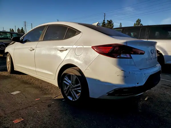 5NPD84LF7KH470520 2019 HYUNDAI ELANTRA - Image 2
