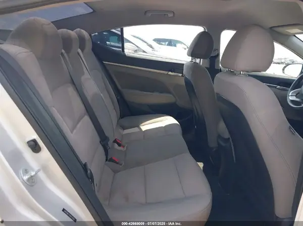 5NPD84LF7KH473319 2019 HYUNDAI ELANTRA - Image 8
