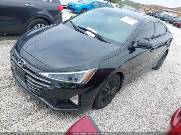 5NPD84LF7KH474597 2019 HYUNDAI ELANTRA - Image 2