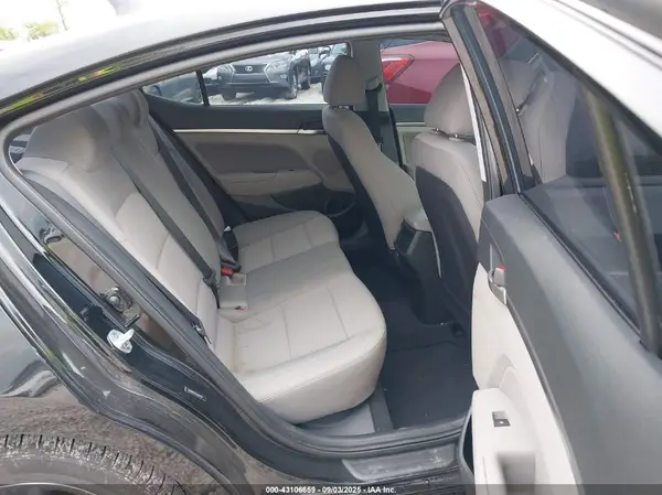 5NPD84LF7KH474597 2019 HYUNDAI ELANTRA - Image 8