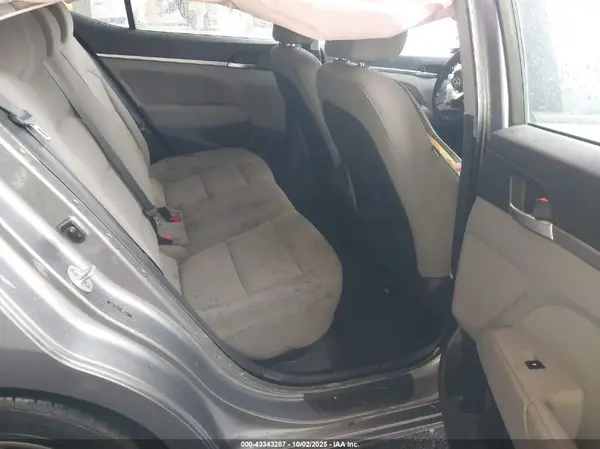 5NPD84LF7KH474969 2019 HYUNDAI ELANTRA - Image 8