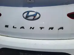 5NPD84LF7KH479279 2019 HYUNDAI ELANTRA