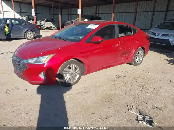 5NPD84LF7KH480139 2019 HYUNDAI ELANTRA - Image 2