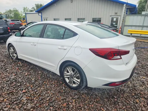 5NPD84LF7KH482084 2019 HYUNDAI ELANTRA - Image 2
