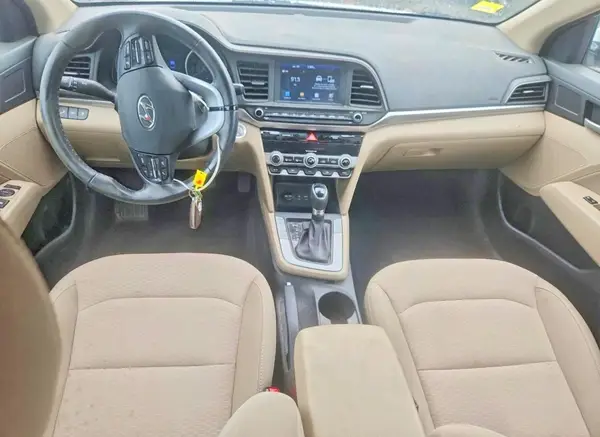 5NPD84LF7KH482084 2019 HYUNDAI ELANTRA - Image 8