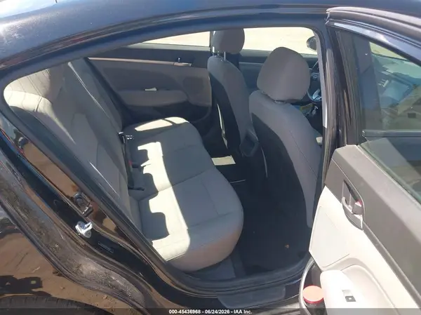5NPD84LF7KH487897 2019 HYUNDAI ELANTRA - Image 8