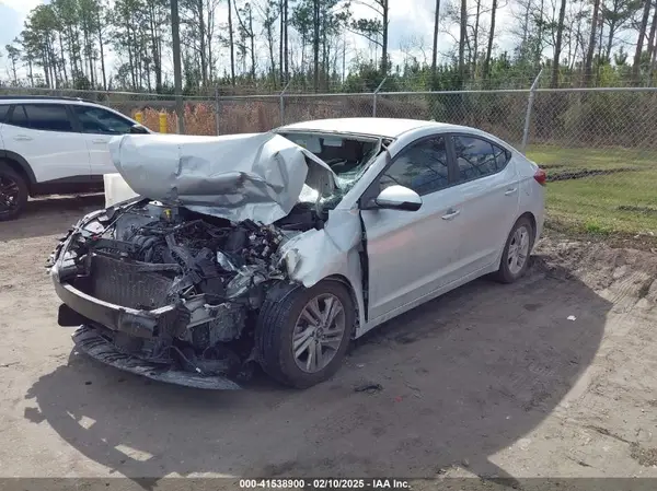 5NPD84LF7KH490430 2019 HYUNDAI ELANTRA - Image 2