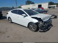 5NPD84LF7KH492999 2019 HYUNDAI ELANTRA