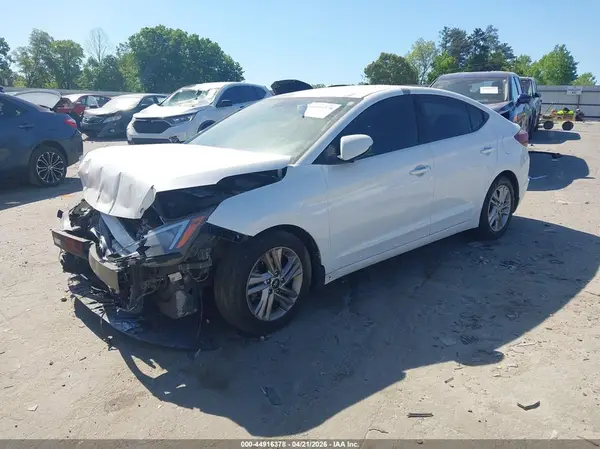 5NPD84LF7KH492999 2019 HYUNDAI ELANTRA - Image 2