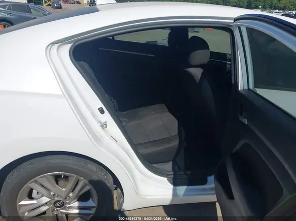 5NPD84LF7KH492999 2019 HYUNDAI ELANTRA - Image 8