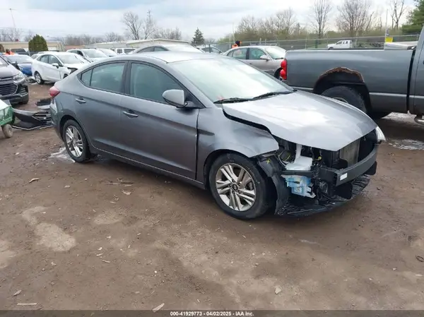 5NPD84LF7KH496017 2019 HYUNDAI ELANTRA - Image 1