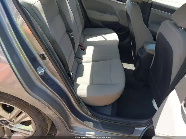 5NPD84LF7KH497684 2019 HYUNDAI ELANTRA - Image 8