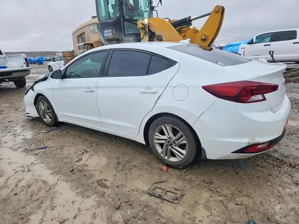 5NPD84LF7LH498223 2020 HYUNDAI ELANTRA - Image 2
