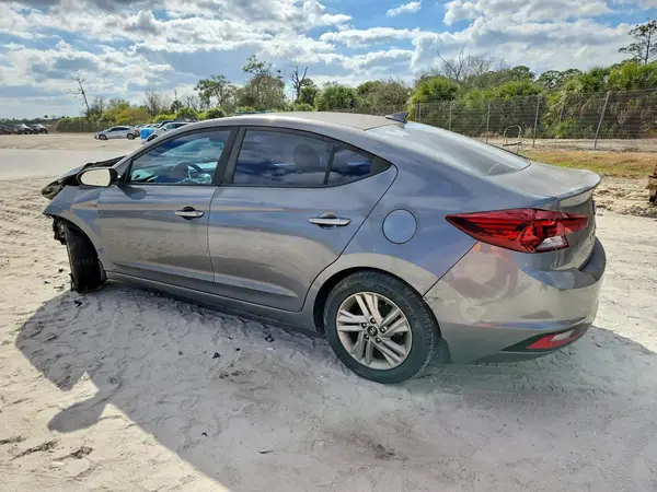5NPD84LF7LH499775 2020 HYUNDAI ELANTRA - Image 2