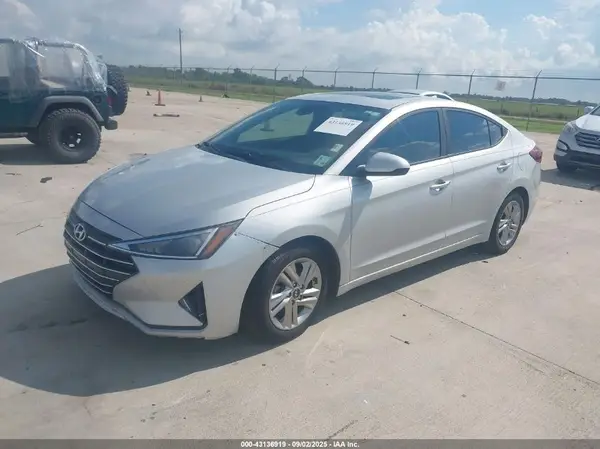 5NPD84LF7LH500777 2020 HYUNDAI ELANTRA - Image 2