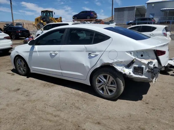 5NPD84LF7LH521418 2020 HYUNDAI ELANTRA - Image 2