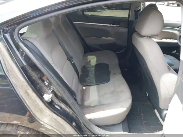 5NPD84LF7LH553205 2020 HYUNDAI ELANTRA - Image 8