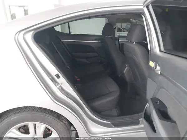 5NPD84LF7LH556959 2020 HYUNDAI ELANTRA - Image 8