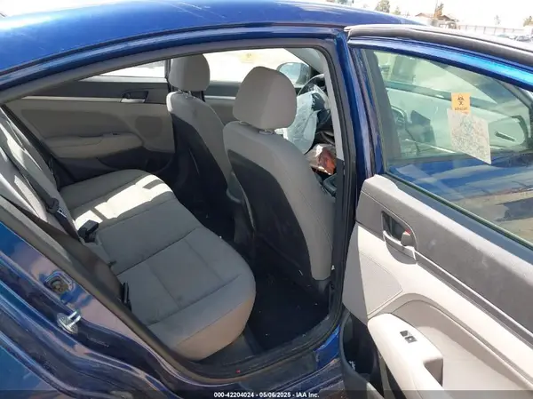 5NPD84LF7LH559098 2020 HYUNDAI ELANTRA - Image 8