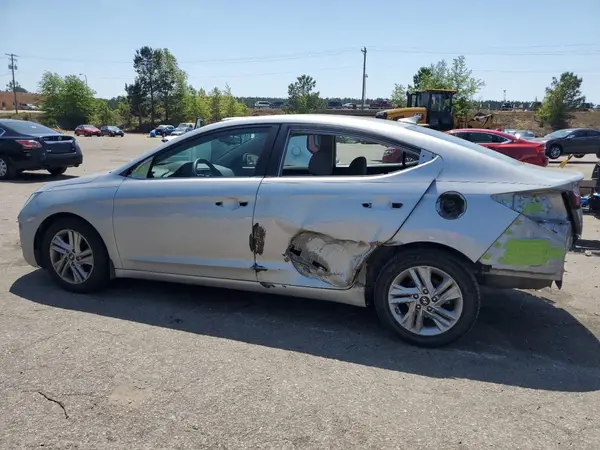 5NPD84LF7LH559909 2020 HYUNDAI ELANTRA - Image 2
