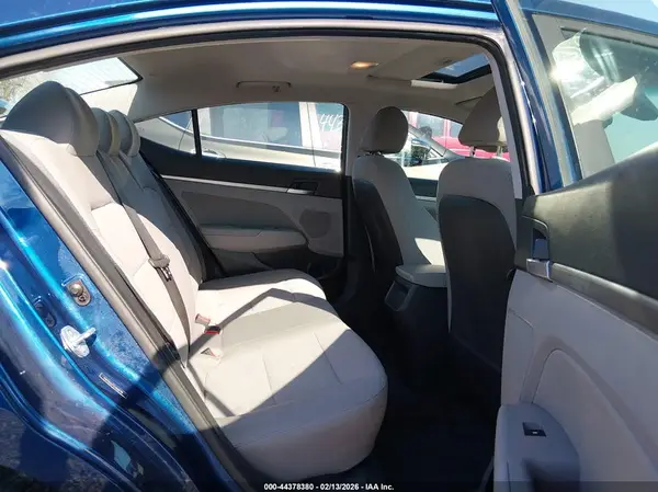 5NPD84LF7LH560798 2020 HYUNDAI ELANTRA - Image 8