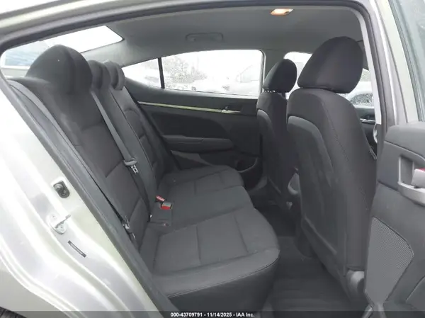 5NPD84LF7LH561417 2020 HYUNDAI ELANTRA - Image 8