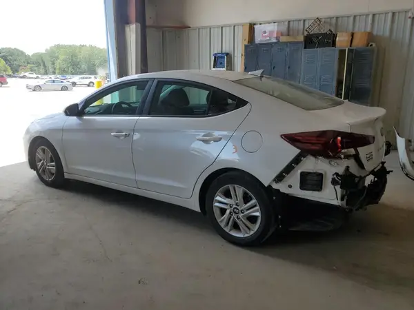 5NPD84LF7LH562518 2020 HYUNDAI ELANTRA - Image 2