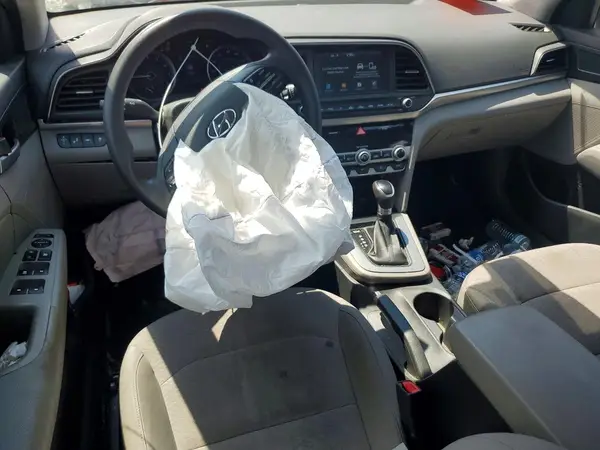 5NPD84LF7LH563829 2020 HYUNDAI ELANTRA - Image 8