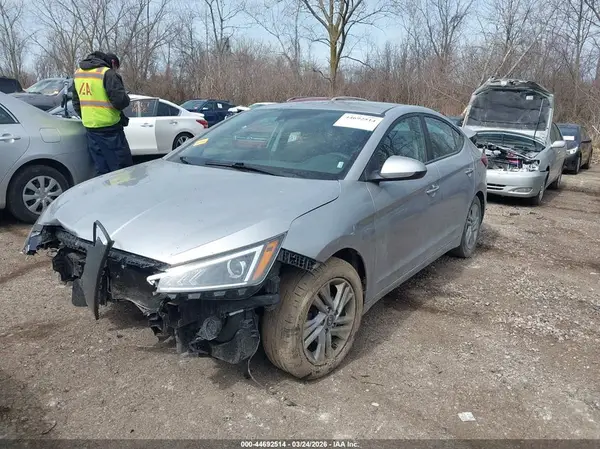 5NPD84LF7LH564446 2020 HYUNDAI ELANTRA - Image 2