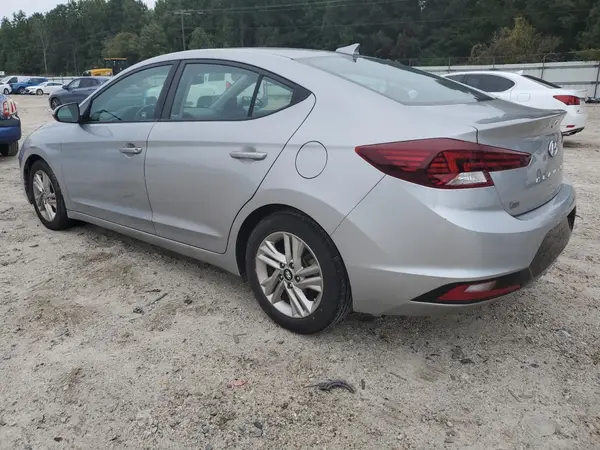 5NPD84LF7LH565788 2020 HYUNDAI ELANTRA - Image 2