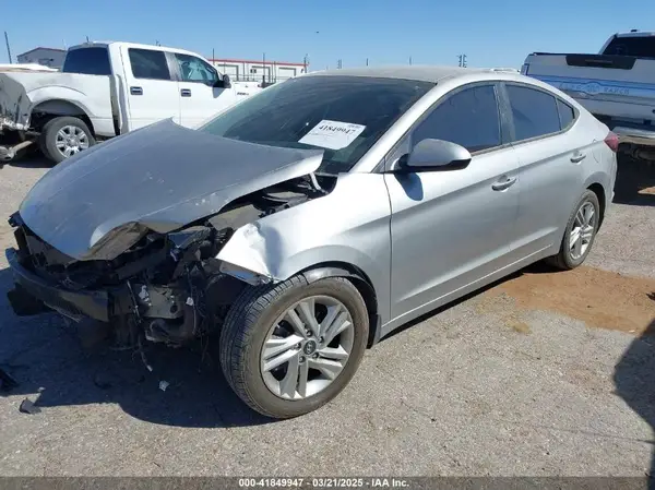 5NPD84LF7LH572739 2020 HYUNDAI ELANTRA - Image 2
