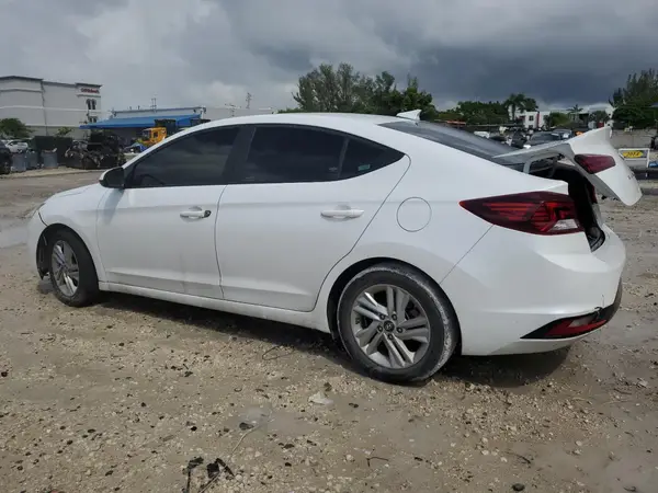 5NPD84LF7LH579898 2020 HYUNDAI ELANTRA - Image 2