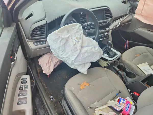 5NPD84LF7LH580260 2020 HYUNDAI ELANTRA - Image 8