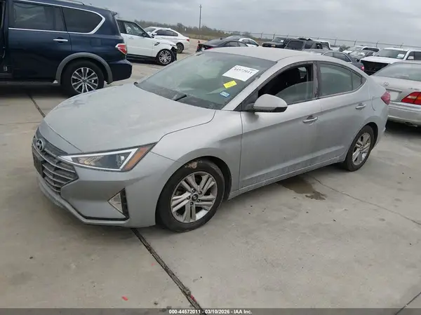 5NPD84LF7LH583823 2020 HYUNDAI ELANTRA - Image 2