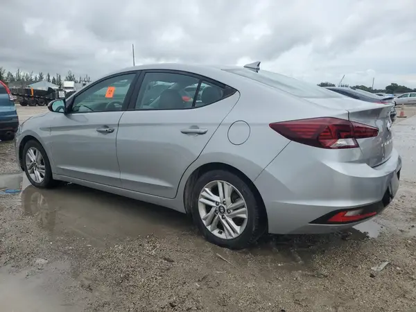5NPD84LF7LH587242 2020 HYUNDAI ELANTRA - Image 2