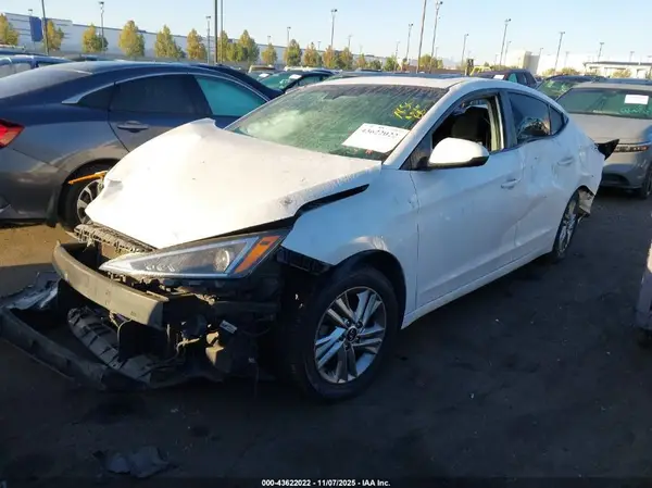 5NPD84LF7LH588195 2020 HYUNDAI ELANTRA - Image 2
