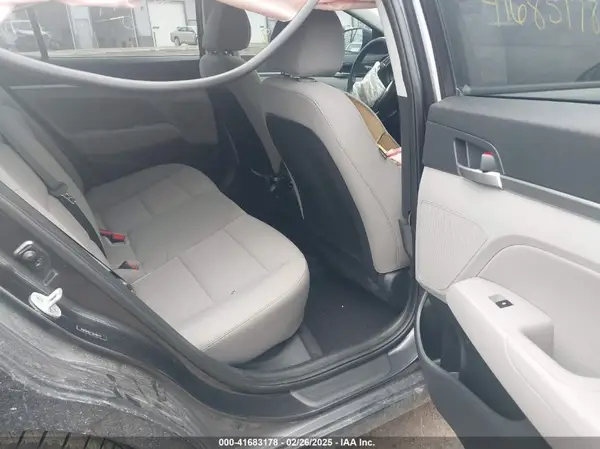 5NPD84LF7LH589279 2020 HYUNDAI ELANTRA - Image 8