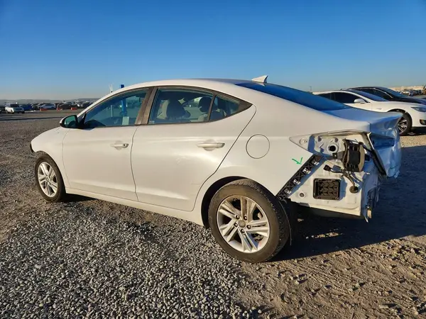 5NPD84LF7LH592540 2020 HYUNDAI ELANTRA - Image 2