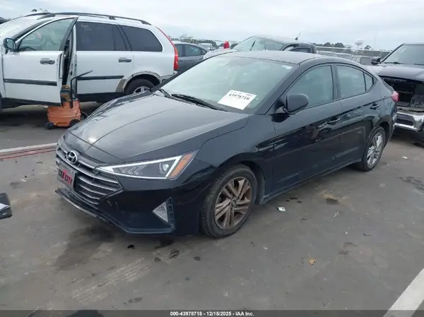 5NPD84LF7LH623012 2020 HYUNDAI ELANTRA - Image 2