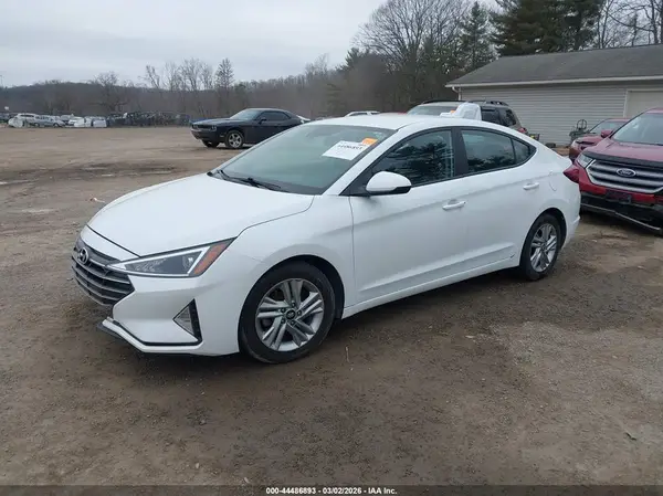 5NPD84LF7LH628517 2020 HYUNDAI ELANTRA - Image 2