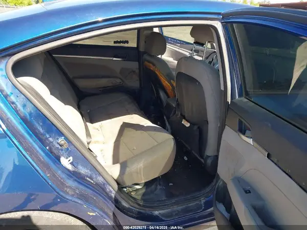 5NPD84LF7LH631188 2020 HYUNDAI ELANTRA - Image 8