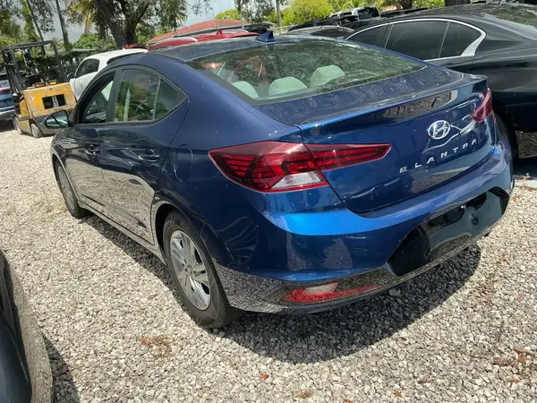 5NPD84LF7LH631210 2020 HYUNDAI ELANTRA - Image 2