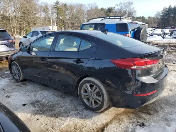 5NPD84LF8HH001087 2017 HYUNDAI ELANTRA - Image 2